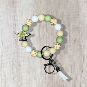 Star Wars Yoda Beaded Wristlet Keychain